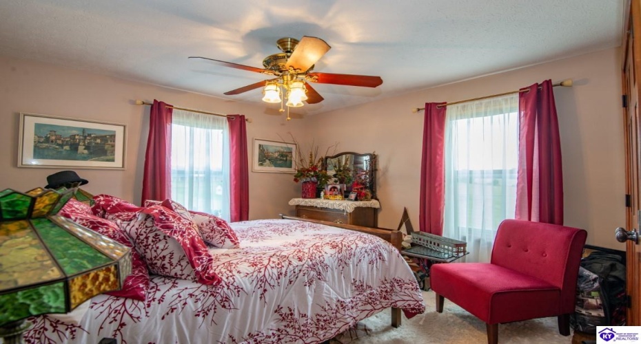 Upton Talley Road, Upton, Kentucky 42784, ,3 BathroomsBathrooms,For Sale,Upton Talley Road,HK24003457