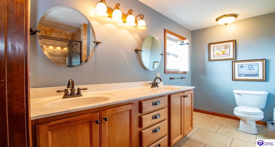 Upton Talley Road, Upton, Kentucky 42784, ,3 BathroomsBathrooms,For Sale,Upton Talley Road,HK24003457