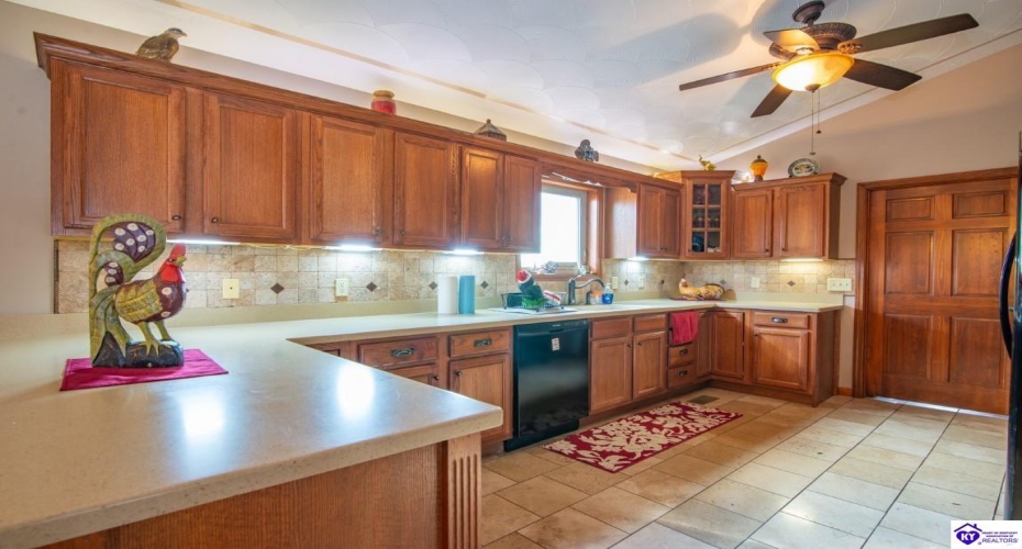 Upton Talley Road, Upton, Kentucky 42784, ,3 BathroomsBathrooms,For Sale,Upton Talley Road,HK24003457