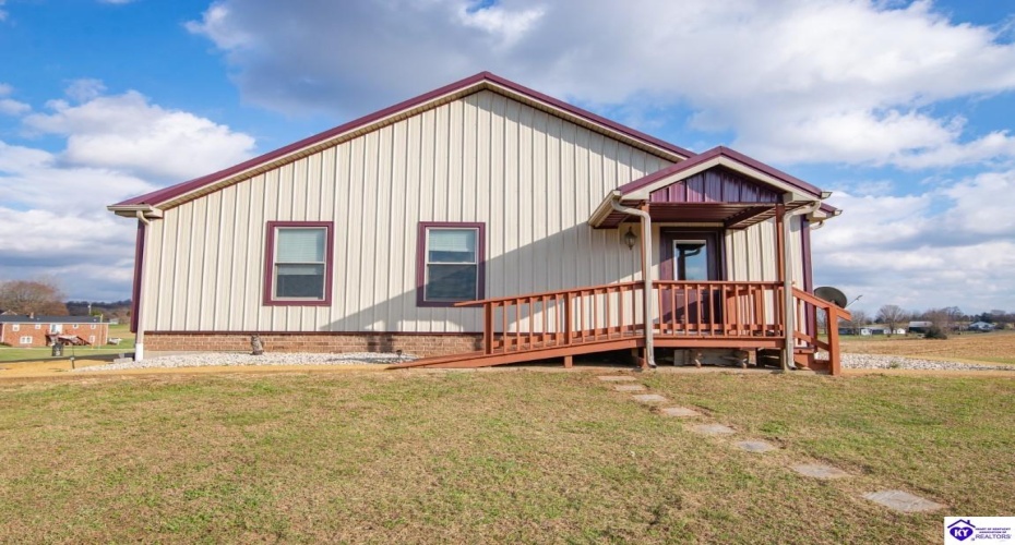 Upton Talley Road, Upton, Kentucky 42784, ,3 BathroomsBathrooms,For Sale,Upton Talley Road,HK24003457