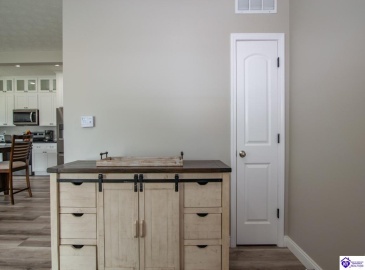 Southern Lake Drive, Elizabethtown, Kentucky 42701, ,3 BathroomsBathrooms,For Sale,Southern Lake Drive,HK24003461 Southern Lake Drive, Elizabethtown, Kentucky 42701, ,3 BathroomsBathrooms,For Sale,Southern Lake Drive,HK24003461