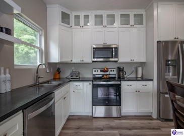 Southern Lake Drive, Elizabethtown, Kentucky 42701, ,3 BathroomsBathrooms,For Sale,Southern Lake Drive,HK24003461 Southern Lake Drive, Elizabethtown, Kentucky 42701, ,3 BathroomsBathrooms,For Sale,Southern Lake Drive,HK24003461