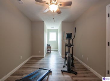 Southern Lake Drive, Elizabethtown, Kentucky 42701, ,3 BathroomsBathrooms,For Sale,Southern Lake Drive,HK24003461 Southern Lake Drive, Elizabethtown, Kentucky 42701, ,3 BathroomsBathrooms,For Sale,Southern Lake Drive,HK24003461