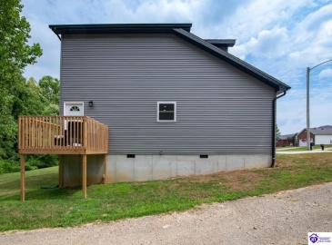 Southern Lake Drive, Elizabethtown, Kentucky 42701, ,3 BathroomsBathrooms,For Sale,Southern Lake Drive,HK24003461 Southern Lake Drive, Elizabethtown, Kentucky 42701, ,3 BathroomsBathrooms,For Sale,Southern Lake Drive,HK24003461