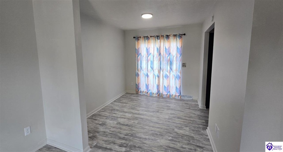 Kristen Court, Radcliff, Kentucky 40160, ,3 BathroomsBathrooms,For Sale,Kristen Court,HK24003465