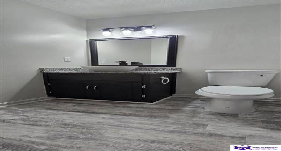 Kristen Court, Radcliff, Kentucky 40160, ,3 BathroomsBathrooms,For Sale,Kristen Court,HK24003465