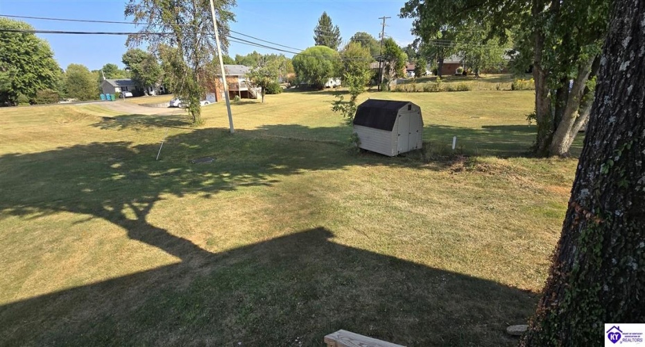 Kristen Court, Radcliff, Kentucky 40160, ,3 BathroomsBathrooms,For Sale,Kristen Court,HK24003465