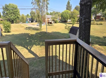 Kristen Court, Radcliff, Kentucky 40160, ,3 BathroomsBathrooms,For Sale,Kristen Court,HK24003465