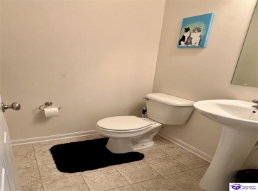 Jey Drive, Elizabethtown, Kentucky 42701, ,3 BathroomsBathrooms,For Sale,Jey Drive,HK24003484 Jey Drive, Elizabethtown, Kentucky 42701, ,3 BathroomsBathrooms,For Sale,Jey Drive,HK24003484