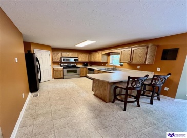 Jey Drive, Elizabethtown, Kentucky 42701, ,3 BathroomsBathrooms,For Sale,Jey Drive,HK24003484 Jey Drive, Elizabethtown, Kentucky 42701, ,3 BathroomsBathrooms,For Sale,Jey Drive,HK24003484