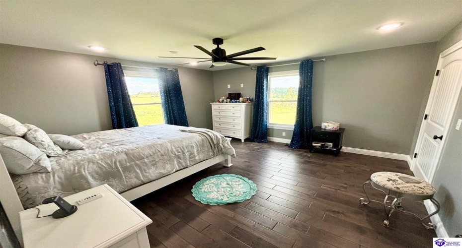 Sanders Road, Campbellsville, Kentucky 42718, ,2 BathroomsBathrooms,For Sale,Sanders Road,HK24003486