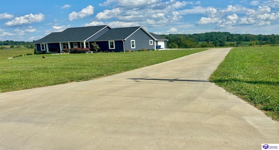 Sanders Road, Campbellsville, Kentucky 42718, ,2 BathroomsBathrooms,For Sale,Sanders Road,HK24003486