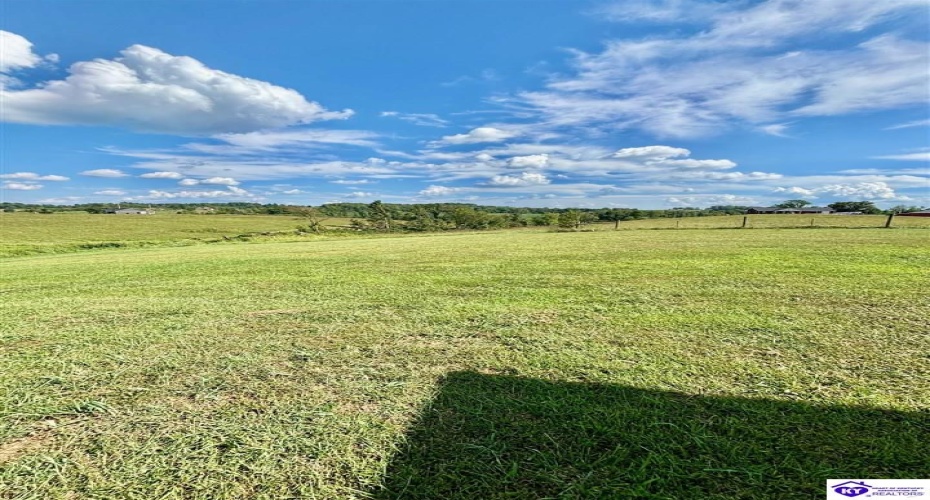 Sanders Road, Campbellsville, Kentucky 42718, ,2 BathroomsBathrooms,For Sale,Sanders Road,HK24003486