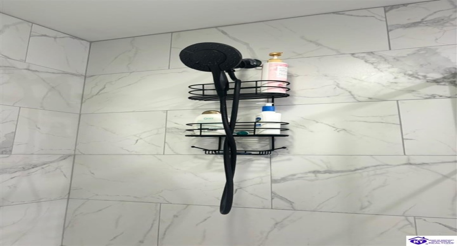 Sanders Road, Campbellsville, Kentucky 42718, ,2 BathroomsBathrooms,For Sale,Sanders Road,HK24003486