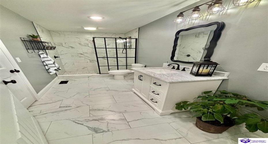 Sanders Road, Campbellsville, Kentucky 42718, ,2 BathroomsBathrooms,For Sale,Sanders Road,HK24003486