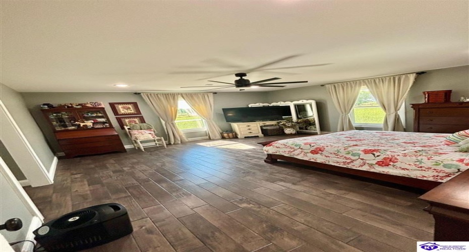 Sanders Road, Campbellsville, Kentucky 42718, ,2 BathroomsBathrooms,For Sale,Sanders Road,HK24003486