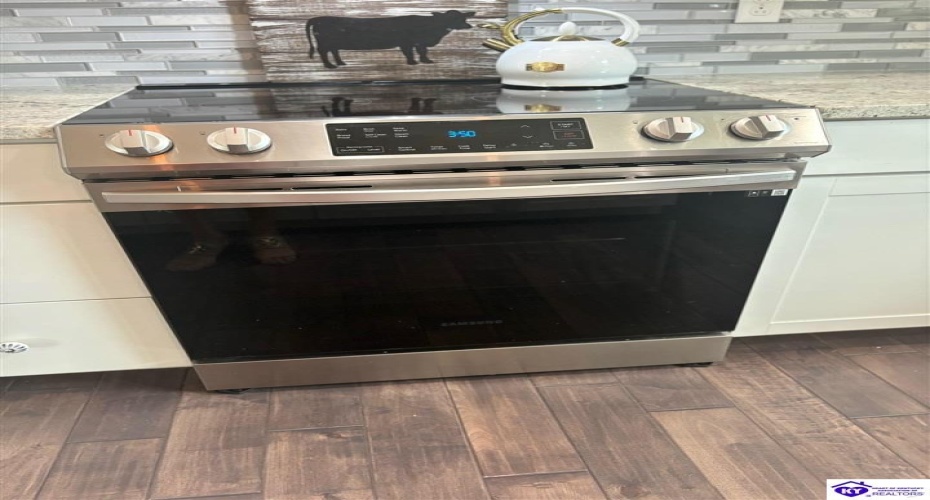 Sanders Road, Campbellsville, Kentucky 42718, ,2 BathroomsBathrooms,For Sale,Sanders Road,HK24003486