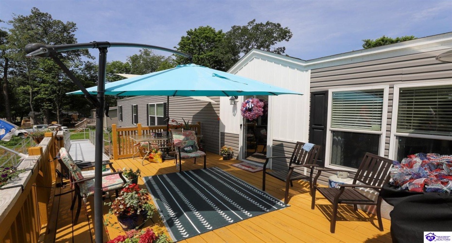 Deer Haven Drive, Elizabethtown, Kentucky 42701, ,2 BathroomsBathrooms,For Sale,Deer Haven Drive,HK24002351