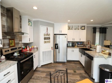 Deer Haven Drive, Elizabethtown, Kentucky 42701, ,2 BathroomsBathrooms,For Sale,Deer Haven Drive,HK24002351 Deer Haven Drive, Elizabethtown, Kentucky 42701, ,2 BathroomsBathrooms,For Sale,Deer Haven Drive,HK24002351