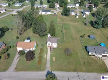 Lorien Court, Elizabethtown, Kentucky 42701, ,2 BathroomsBathrooms,For Sale,Lorien Court,HK24003488 Lorien Court, Elizabethtown, Kentucky 42701, ,2 BathroomsBathrooms,For Sale,Lorien Court,HK24003488