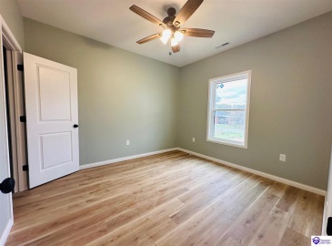 Davis Street, Campbellsville, Kentucky 42718, ,1 BathroomBathrooms,For Sale,Davis Street,HK24003489 Davis Street, Campbellsville, Kentucky 42718, ,1 BathroomBathrooms,For Sale,Davis Street,HK24003489