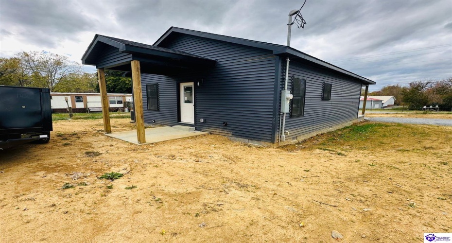 Davis Street, Campbellsville, Kentucky 42718, ,1 BathroomBathrooms,For Sale,Davis Street,HK24003489