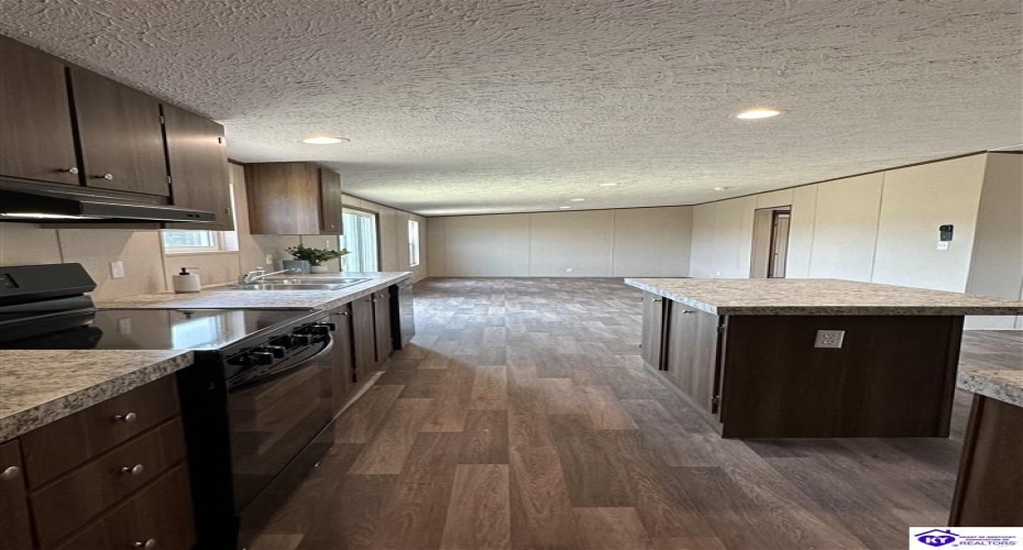 Padgett Road, Elizabethtown, Kentucky 42701, ,2 BathroomsBathrooms,For Sale,Padgett Road,HK24003491