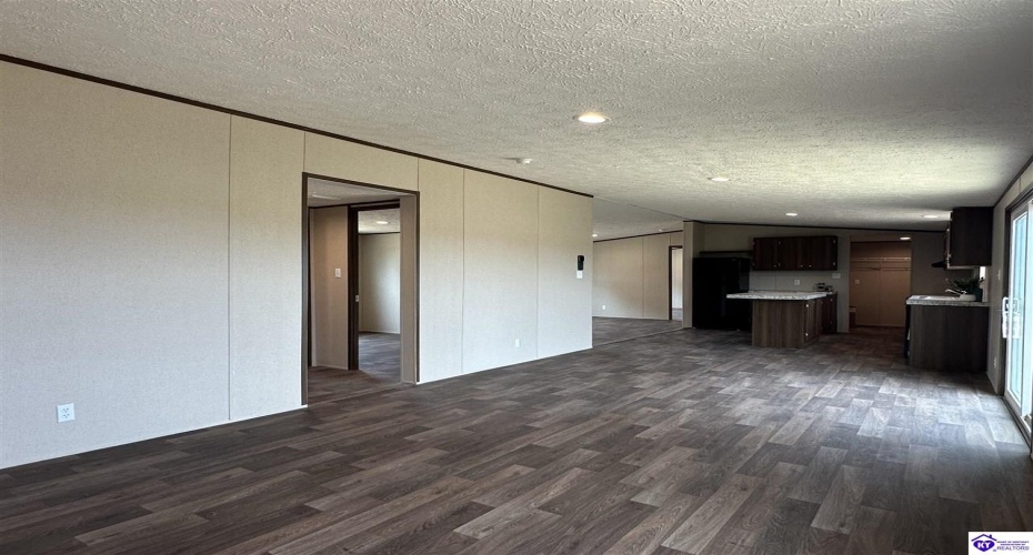 Padgett Road, Elizabethtown, Kentucky 42701, ,2 BathroomsBathrooms,For Sale,Padgett Road,HK24003491