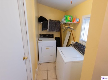 Wells Landing Road, Danville, Kentucky 40422, ,2 BathroomsBathrooms,For Sale,Wells Landing Road,HK24003492 Wells Landing Road, Danville, Kentucky 40422, ,2 BathroomsBathrooms,For Sale,Wells Landing Road,HK24003492