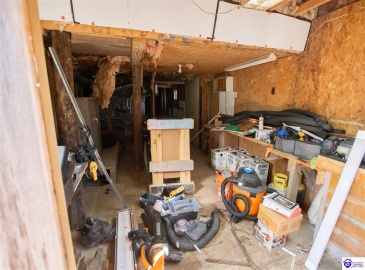 Wells Landing Road, Danville, Kentucky 40422, ,2 BathroomsBathrooms,For Sale,Wells Landing Road,HK24003492 Wells Landing Road, Danville, Kentucky 40422, ,2 BathroomsBathrooms,For Sale,Wells Landing Road,HK24003492