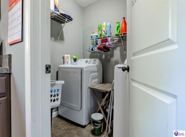 Darren Drive, Leitchfield, Kentucky 42754, ,2 BathroomsBathrooms,For Sale,Darren Drive,HK24003493 Darren Drive, Leitchfield, Kentucky 42754, ,2 BathroomsBathrooms,For Sale,Darren Drive,HK24003493