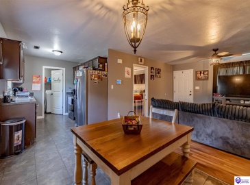 Darren Drive, Leitchfield, Kentucky 42754, ,2 BathroomsBathrooms,For Sale,Darren Drive,HK24003493 Darren Drive, Leitchfield, Kentucky 42754, ,2 BathroomsBathrooms,For Sale,Darren Drive,HK24003493