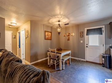 Darren Drive, Leitchfield, Kentucky 42754, ,2 BathroomsBathrooms,For Sale,Darren Drive,HK24003493 Darren Drive, Leitchfield, Kentucky 42754, ,2 BathroomsBathrooms,For Sale,Darren Drive,HK24003493