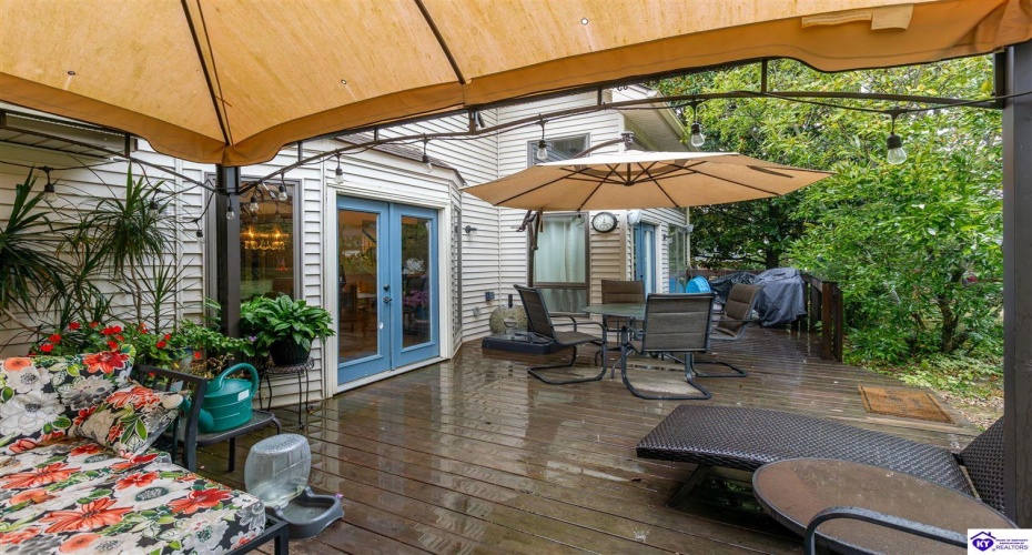 Walnut Road, Frankfort, Kentucky 40601, ,3 BathroomsBathrooms,For Sale,Walnut Road,HK24003494 Walnut Road, Frankfort, Kentucky 40601, ,3 BathroomsBathrooms,For Sale,Walnut Road,HK24003494