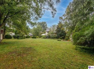 Walnut Road, Frankfort, Kentucky 40601, ,3 BathroomsBathrooms,For Sale,Walnut Road,HK24003494 Walnut Road, Frankfort, Kentucky 40601, ,3 BathroomsBathrooms,For Sale,Walnut Road,HK24003494