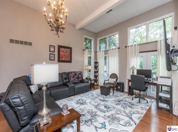 Walnut Road, Frankfort, Kentucky 40601, ,3 BathroomsBathrooms,For Sale,Walnut Road,HK24003494 Walnut Road, Frankfort, Kentucky 40601, ,3 BathroomsBathrooms,For Sale,Walnut Road,HK24003494