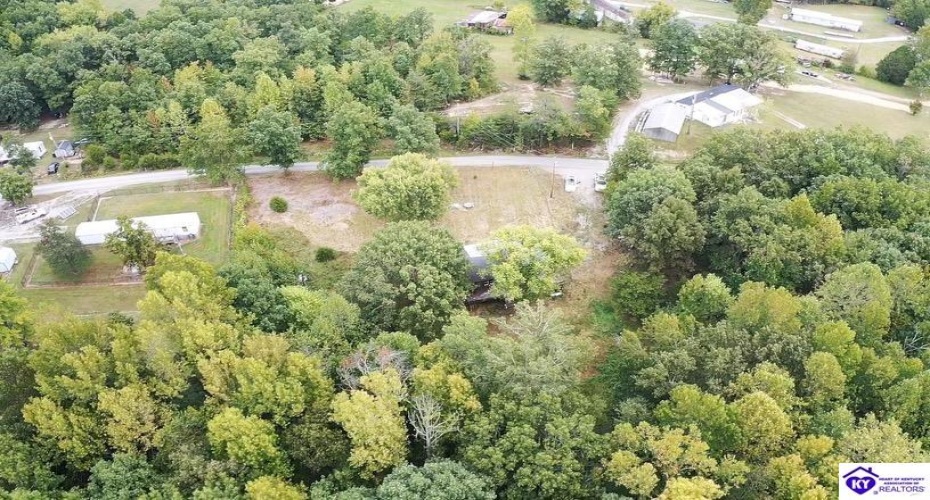 Lucian Sallee Road, Campbellsville, Kentucky 42718, ,1 BathroomBathrooms,For Sale,Lucian Sallee Road,HK24003513