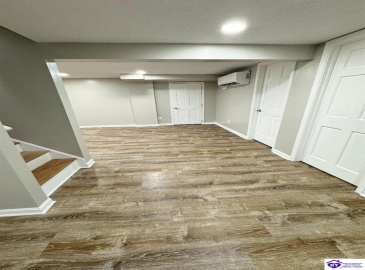 Pinewood Drive, Radcliff, Florida 40160, ,3 BathroomsBathrooms,For Sale,Pinewood Drive,HK24003515