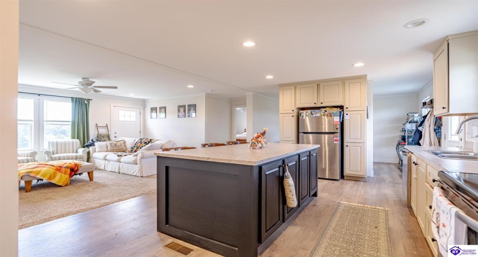 Richardson Road, Eastview, Kentucky 42754, ,2 BathroomsBathrooms,For Sale,Richardson Road,HK24003516 Richardson Road, Eastview, Kentucky 42754, ,2 BathroomsBathrooms,For Sale,Richardson Road,HK24003516