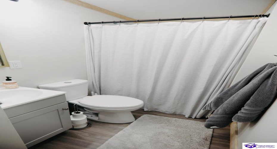 Stovall Road, Elizabethtown, Kentucky 42701, ,2 BathroomsBathrooms,For Sale,Stovall Road,HK24003517 Stovall Road, Elizabethtown, Kentucky 42701, ,2 BathroomsBathrooms,For Sale,Stovall Road,HK24003517