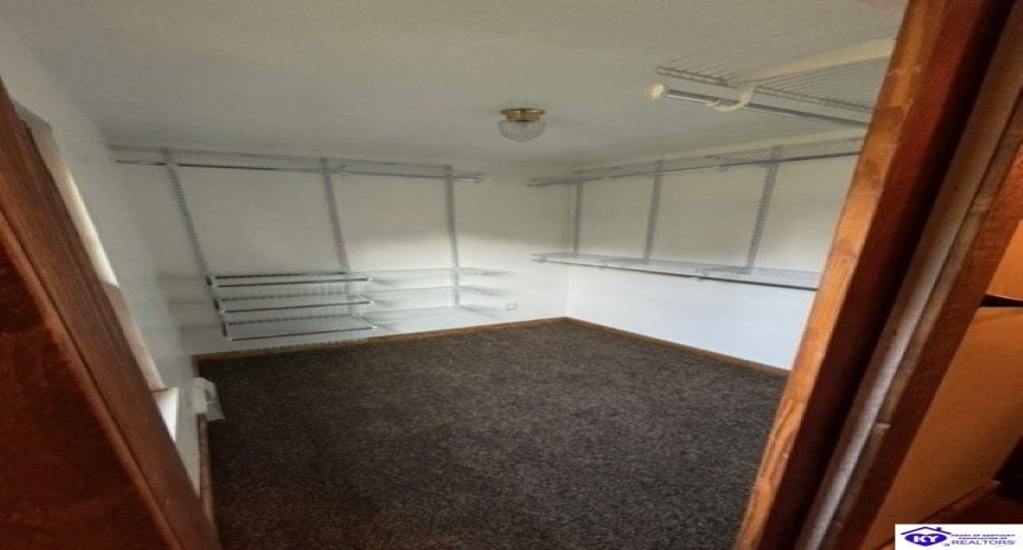 Amy Avenue, Elizabethtown, Kentucky 42701, ,3 BathroomsBathrooms,For Sale,Amy Avenue,HK24003523