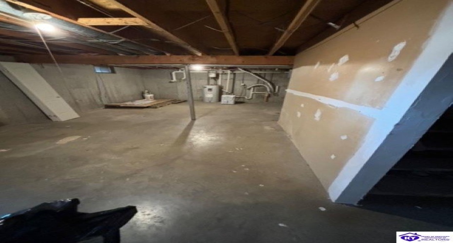 Amy Avenue, Elizabethtown, Kentucky 42701, ,3 BathroomsBathrooms,For Sale,Amy Avenue,HK24003523