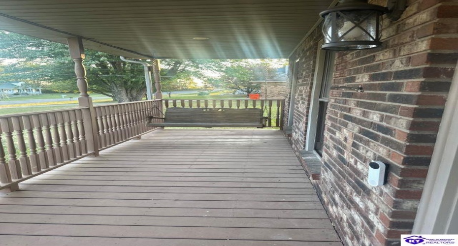 Amy Avenue, Elizabethtown, Kentucky 42701, ,3 BathroomsBathrooms,For Sale,Amy Avenue,HK24003523