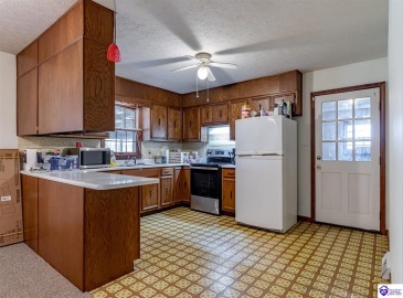 Old Leitchfield Road, Clarkson, Kentucky 42726, ,2 BathroomsBathrooms,For Sale,Old Leitchfield Road,HK24003537 Old Leitchfield Road, Clarkson, Kentucky 42726, ,2 BathroomsBathrooms,For Sale,Old Leitchfield Road,HK24003537