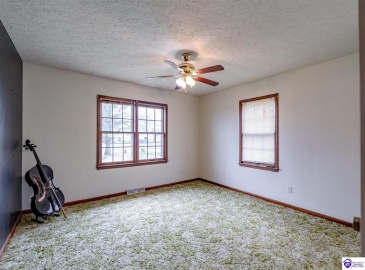 Old Leitchfield Road, Clarkson, Kentucky 42726, ,2 BathroomsBathrooms,For Sale,Old Leitchfield Road,HK24003537 Old Leitchfield Road, Clarkson, Kentucky 42726, ,2 BathroomsBathrooms,For Sale,Old Leitchfield Road,HK24003537