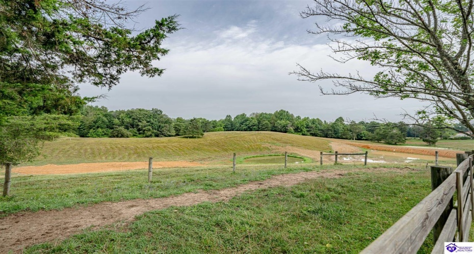 Valley Creek Road, Elizabethtown, Kentucky 42701, ,3 BathroomsBathrooms,For Sale,Valley Creek Road,HK24003546 Valley Creek Road, Elizabethtown, Kentucky 42701, ,3 BathroomsBathrooms,For Sale,Valley Creek Road,HK24003546