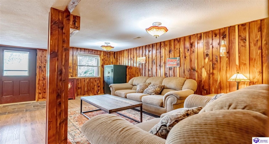 Valley Creek Road, Elizabethtown, Kentucky 42701, ,3 BathroomsBathrooms,For Sale,Valley Creek Road,HK24003546 Valley Creek Road, Elizabethtown, Kentucky 42701, ,3 BathroomsBathrooms,For Sale,Valley Creek Road,HK24003546