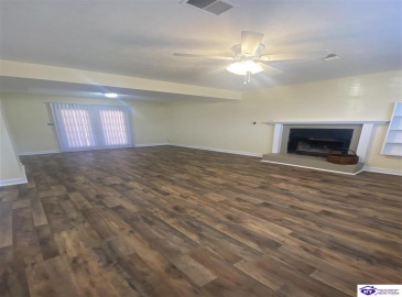 Crestview Drive, Radcliff, Kentucky 40160, ,2 BathroomsBathrooms,For Sale,Crestview Drive,HK24003549 Crestview Drive, Radcliff, Kentucky 40160, ,2 BathroomsBathrooms,For Sale,Crestview Drive,HK24003549