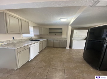 Crestview Drive, Radcliff, Kentucky 40160, ,2 BathroomsBathrooms,For Sale,Crestview Drive,HK24003549 Crestview Drive, Radcliff, Kentucky 40160, ,2 BathroomsBathrooms,For Sale,Crestview Drive,HK24003549