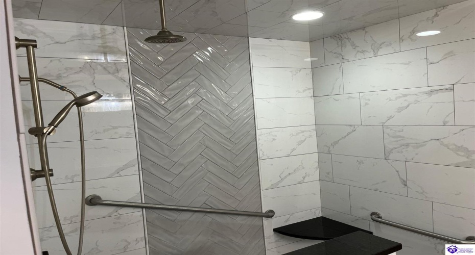 Nolin Road, Sonora, Kentucky 42776, ,2 BathroomsBathrooms,For Sale,Nolin Road,HK24003551 Nolin Road, Sonora, Kentucky 42776, ,2 BathroomsBathrooms,For Sale,Nolin Road,HK24003551